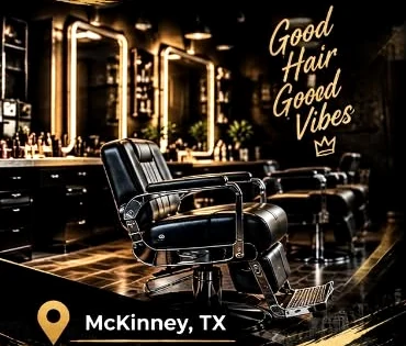 Sillón de barbería en un interior de tonos negros y dorados
